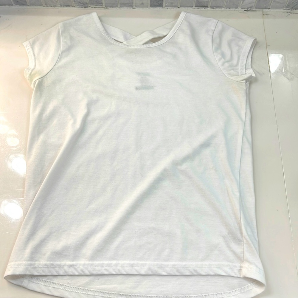 White t-shirt
